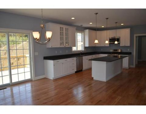 18 Beech St, Millis, MA 02054 photo 5
