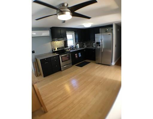 240 Hanson Dr, Springfield, MA 01128 photo 9