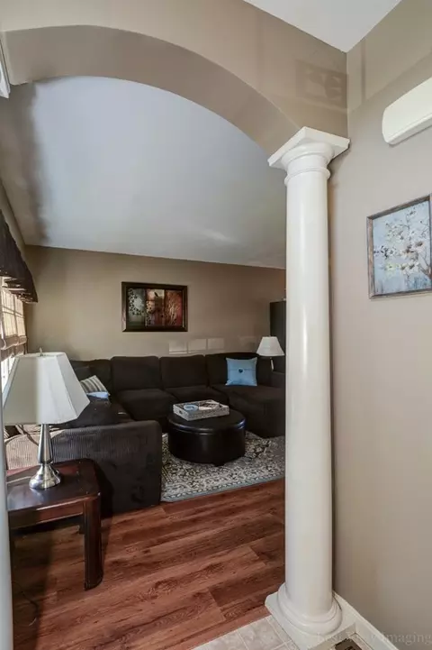 42 Turtle Brook Rd #NOT FHA, Canton, MA 02021 photo 4