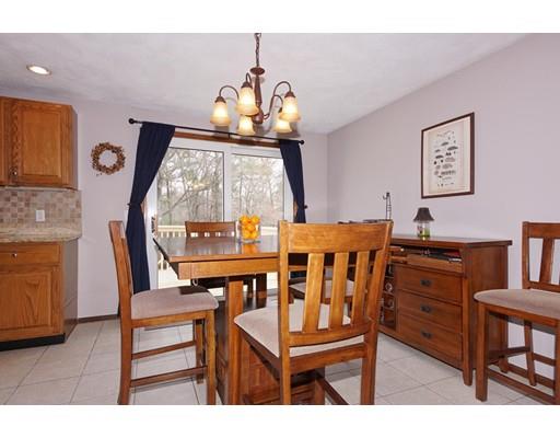 2 Dee Dee Cir, Billerica, MA 01821 photo 9