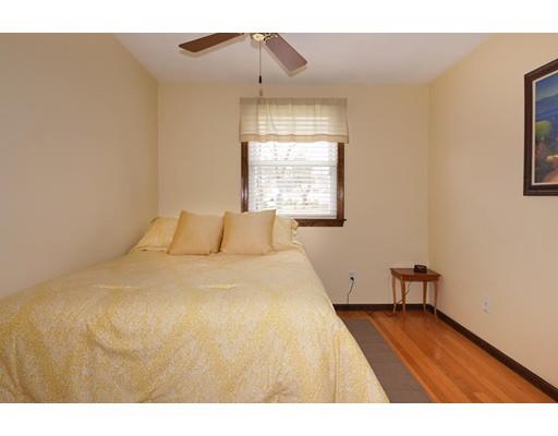2 Dee Dee Cir, Billerica, MA 01821 photo 16