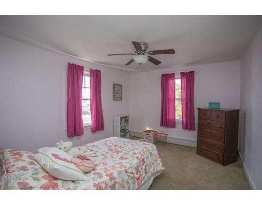 276 Hawthorn St, New Bedford, MA 02740 photo 12