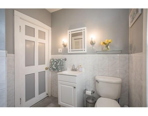 276 Hawthorn St, New Bedford, MA 02740 photo 8