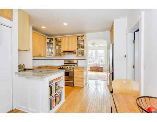 244 Cypress St #3, Brookline, MA 02445 photo 1