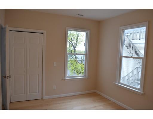 181 Nichols St, Everett, MA 02149 photo 13