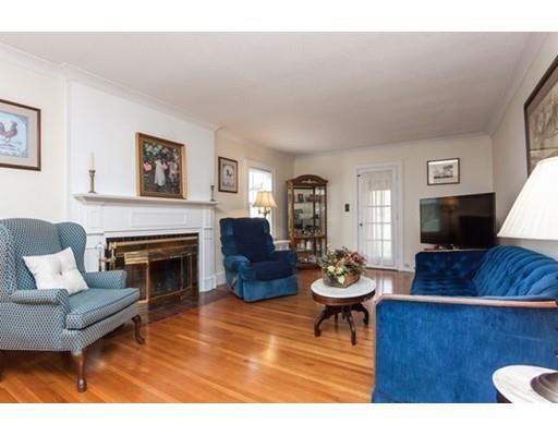 36 Eckington St, Springfield, MA 01108 photo 5