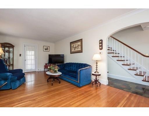 36 Eckington St, Springfield, MA 01108 photo 7