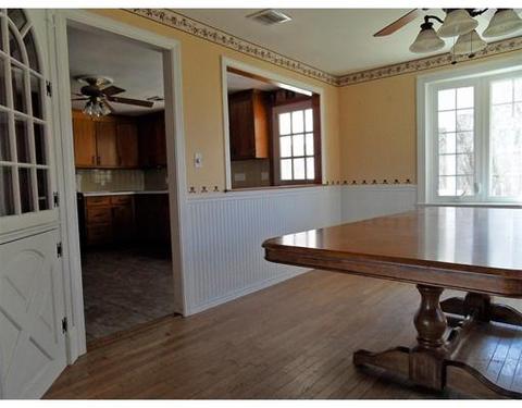 39 Blackstone St, Mendon, MA 01756 photo 8