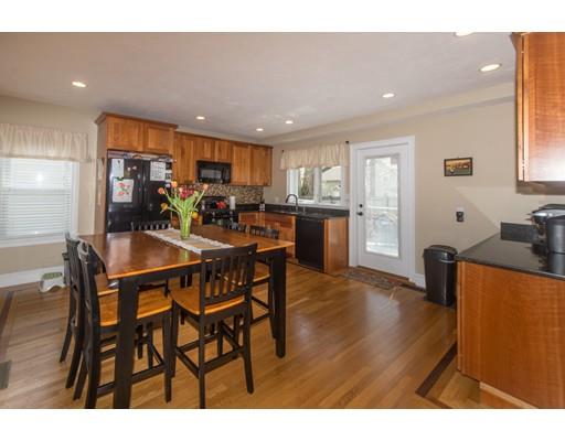 11 Summit St, Maynard, MA 01754 photo 1