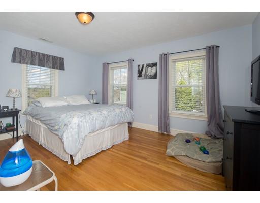 11 Summit St, Maynard, MA 01754 photo 9