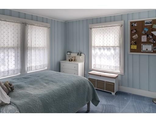8 Walnut St, Sharon, MA 02067 photo 12