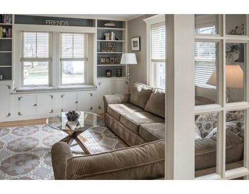 8 Walnut St, Sharon, MA 02067 photo 3