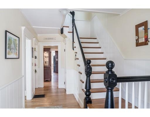 8 Walnut St, Sharon, MA 02067 photo 2