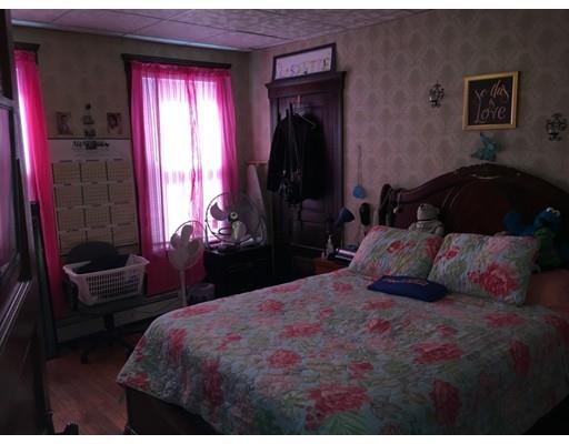 25 Mendon St, Worcester, MA 01604 photo 5