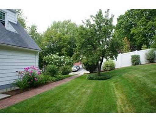 41 Westview Rd, Worcester, MA 01602 photo 3