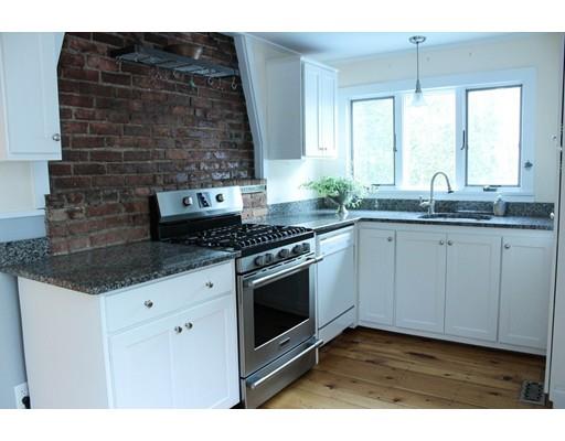 110 Thatcher Rd, Gloucester, MA 01930 photo 4
