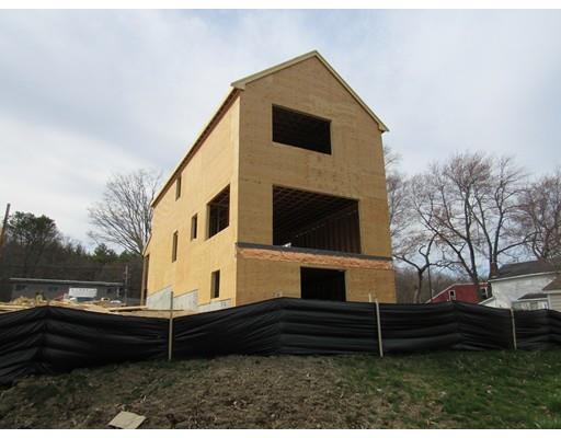 52 Uxbridge Rd, Mendon, MA 01756 photo 4