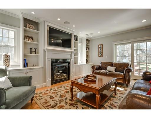 19 Strathmore Rd, Wellesley, MA 02482 photo 2