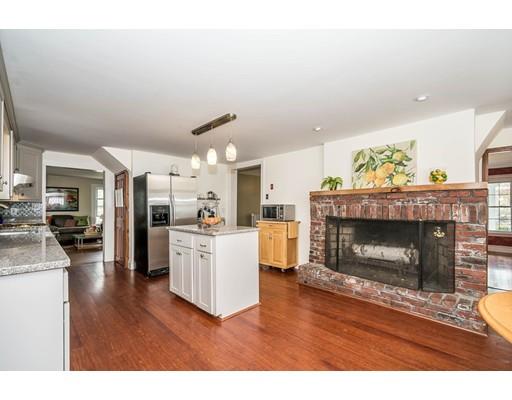 68 Grove St, Reading, MA 01867 photo 9