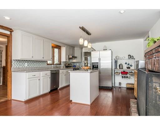 68 Grove St, Reading, MA 01867 photo 8