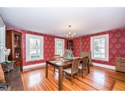 68 Grove St, Reading, MA 01867 photo 4