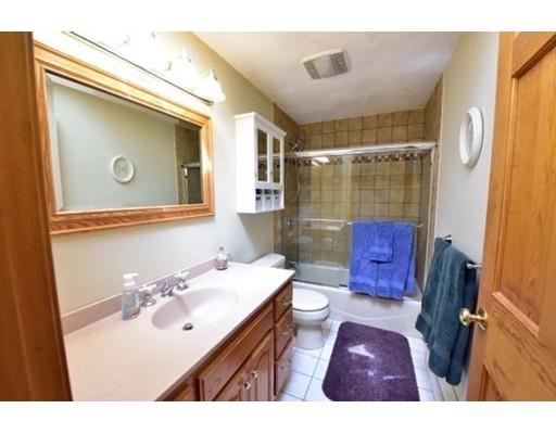 45 Catherine Ave, Reading, MA 01867 photo 19
