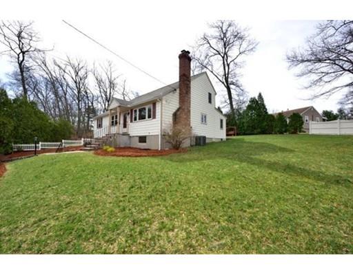 45 Catherine Ave, Reading, MA 01867 photo 2