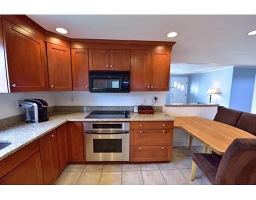 45 Catherine Ave, Reading, MA 01867 photo 12