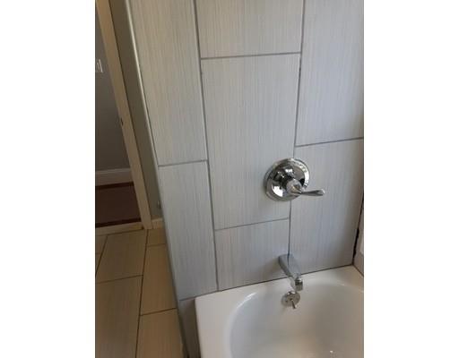 67 Brunswick St, Springfield, MA 01108 photo 8