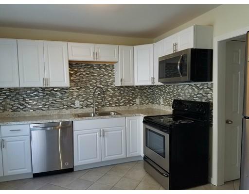 67 Brunswick St, Springfield, MA 01108 photo 2