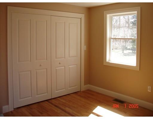 136 Lower Gore Rd, Webster, MA 01570 photo 8