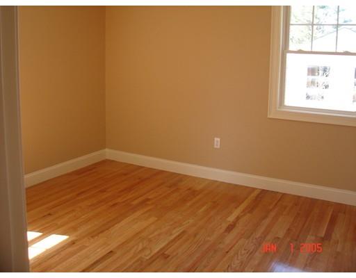 136 Lower Gore Rd, Webster, MA 01570 photo 9