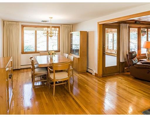 37 Stonehurst Rd, Needham, MA 02492 photo 6