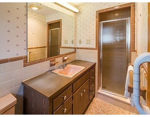 37 Stonehurst Rd, Needham, MA 02492 photo 20