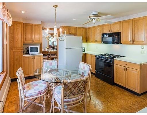 37 Stonehurst Rd, Needham, MA 02492 photo 13
