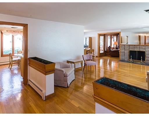 37 Stonehurst Rd, Needham, MA 02492 photo 3