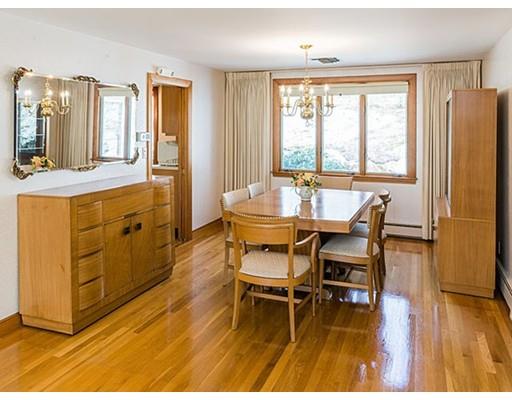 37 Stonehurst Rd, Needham, MA 02492 photo 7