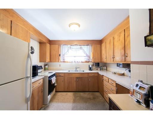 920 King St, Fall River, MA 02724 photo 16