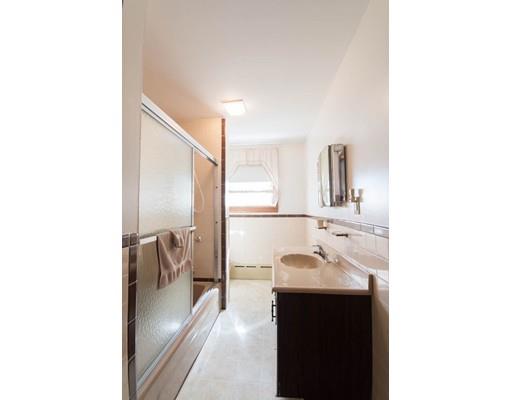 920 King St, Fall River, MA 02724 photo 18