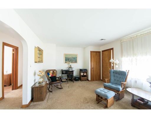 920 King St, Fall River, MA 02724 photo 11