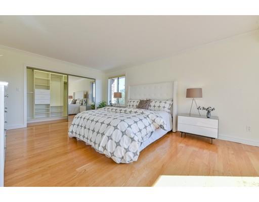 30 Stearns Rd #PHA, Brookline, MA 02446 photo 10