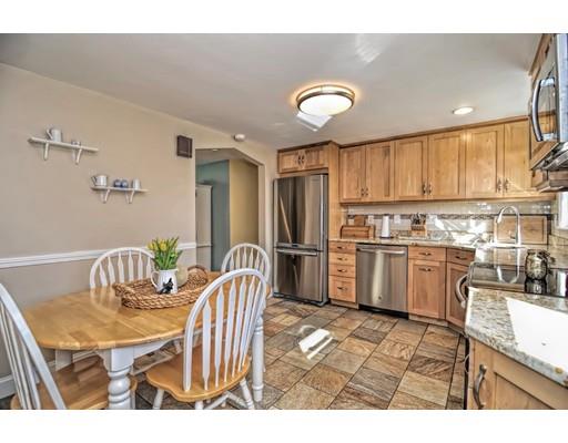 4 Webb Rd, Sharon, MA 02067 photo 3