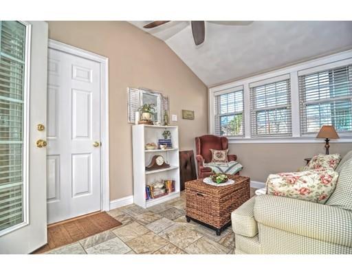 4 Webb Rd, Sharon, MA 02067 photo 12