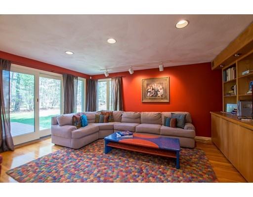 19 Foxfire Dr, Sharon, MA 02067 photo 5