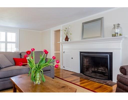 76 Laurel Dr, Needham, MA 02492 photo 5