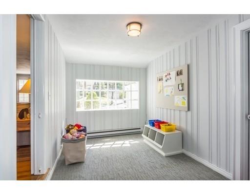 76 Laurel Dr, Needham, MA 02492 photo 13