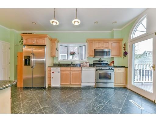 63 Adams Ave, Everett, MA 02149 photo 2