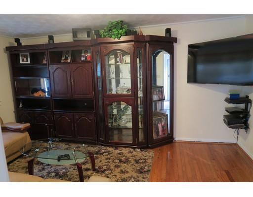 10 Margin St, Worcester, MA 01604 photo 3