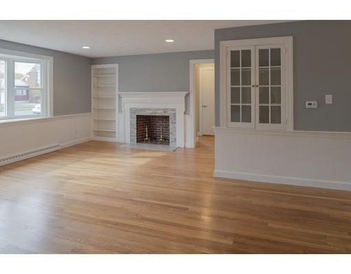9 Eisenhower Ave, Beverly, MA 01915 photo 4