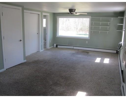 116 Lovefield St, Easthampton, MA 01027 photo 9
